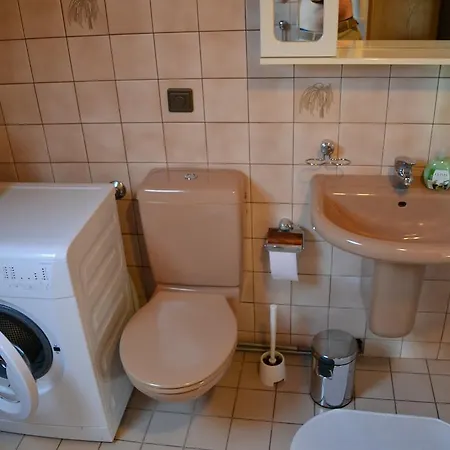Livia Appartement *